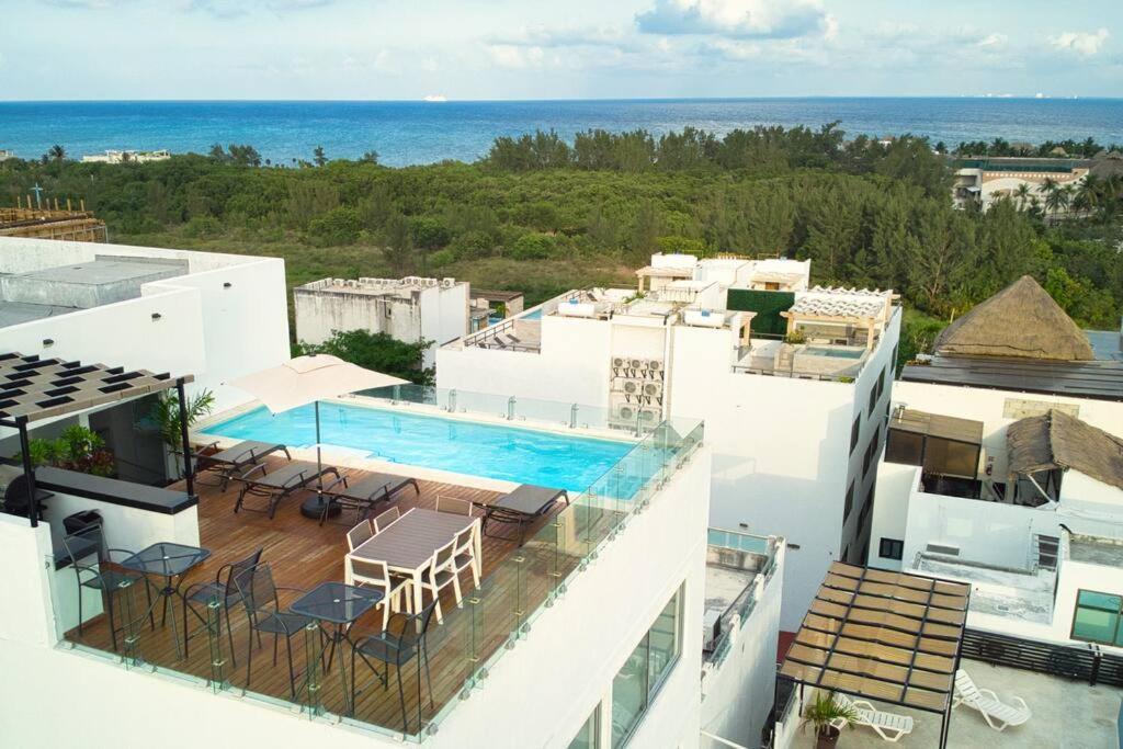 New 1 Bedroom + Ocean View *